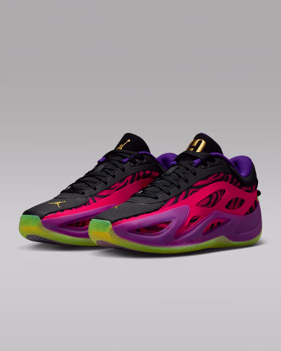 Jordan Heir Series 2 view 5