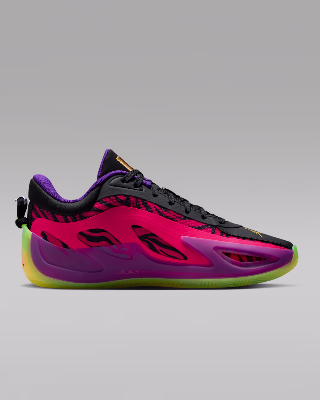 Jordan Heir Series 2 view 4