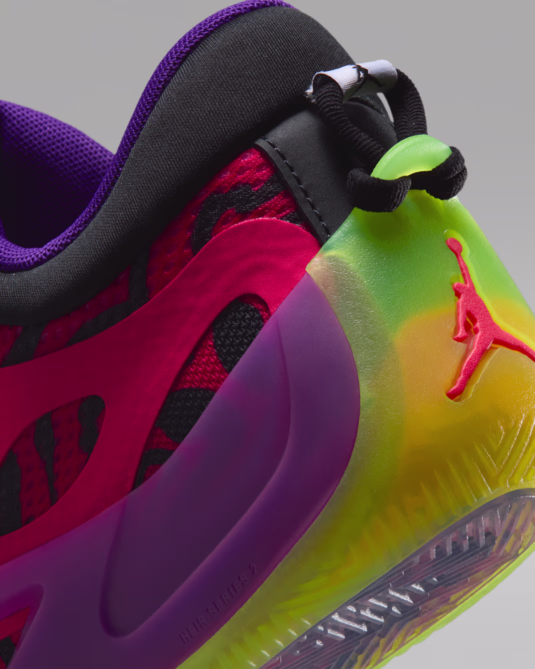 Jordan Heir Series 2 view 9