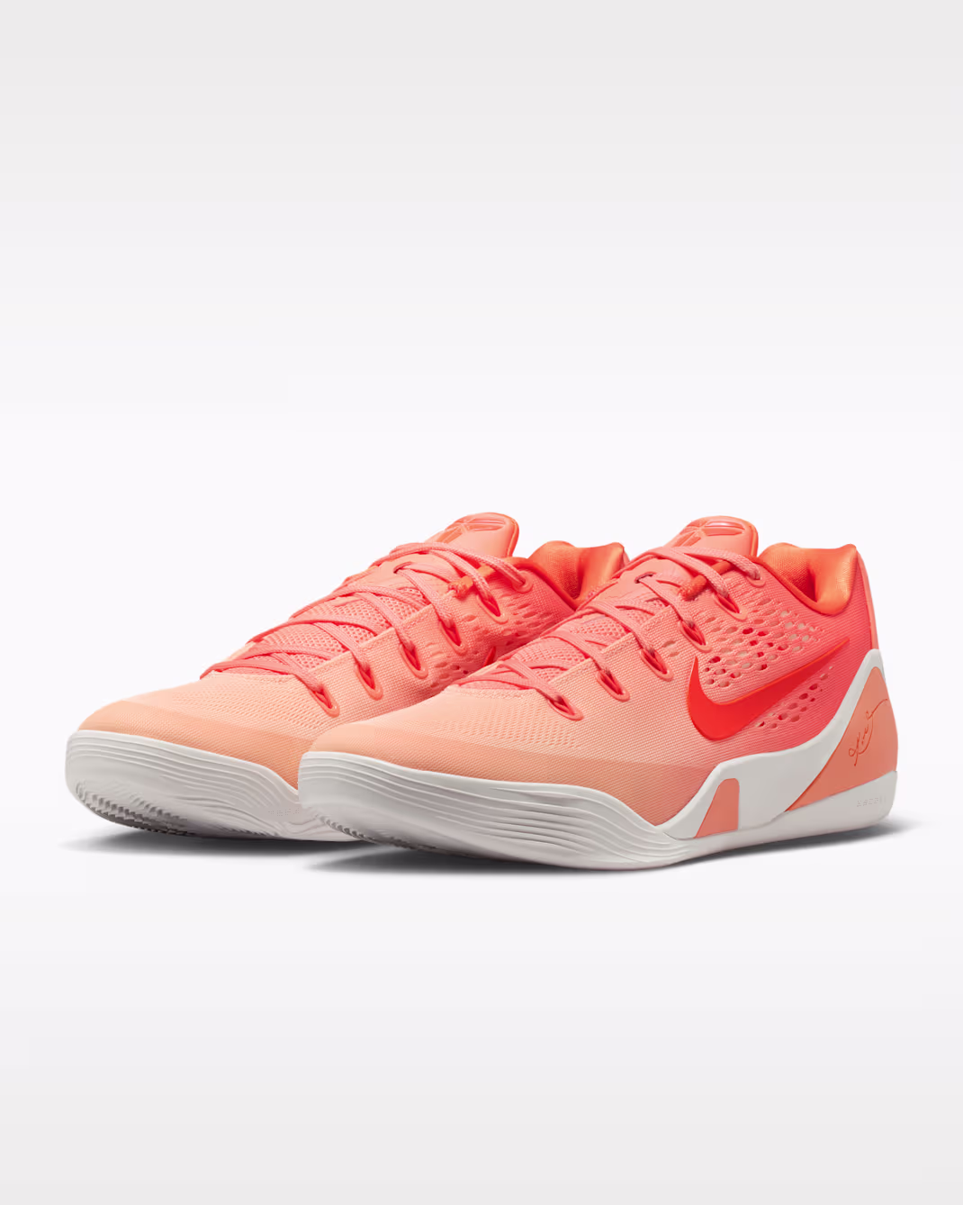 Nike Kobe 9 Elite Low EM view 6
